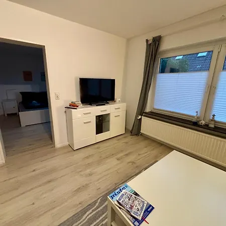 Zwischen Und Travemuende Daire *